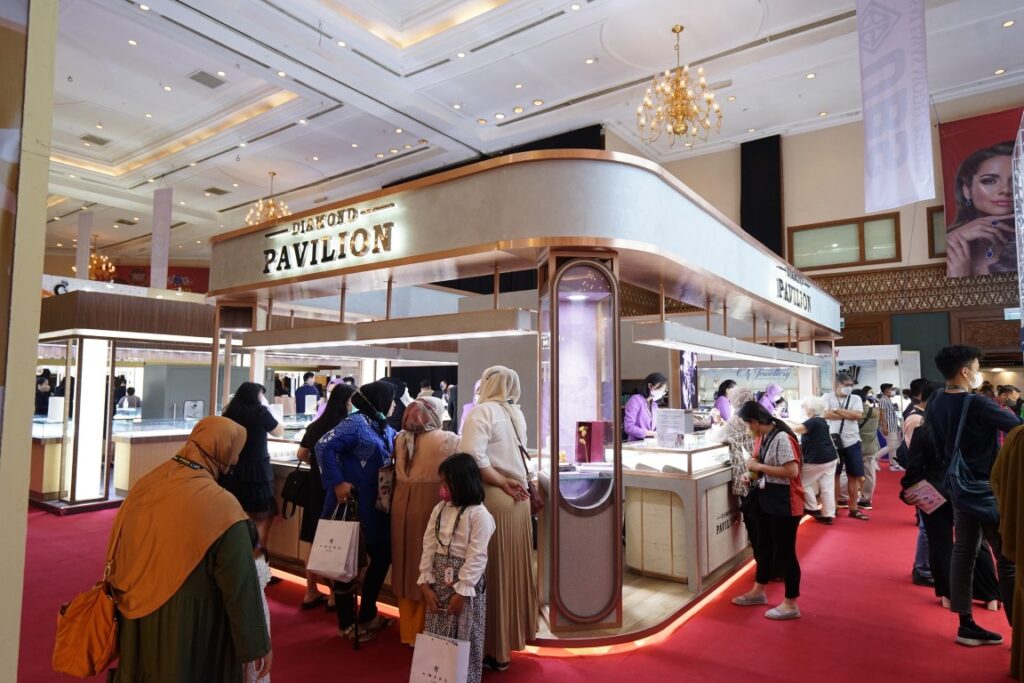 Memasuki Hari Ketiga Jakarta International Jewellery Fair Tahun Ini